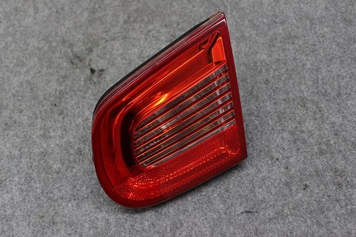 VW Eos Schlussleuchte 1Q0945094 Rückleuchte Heckleuchte rechts innen Rücklicht
