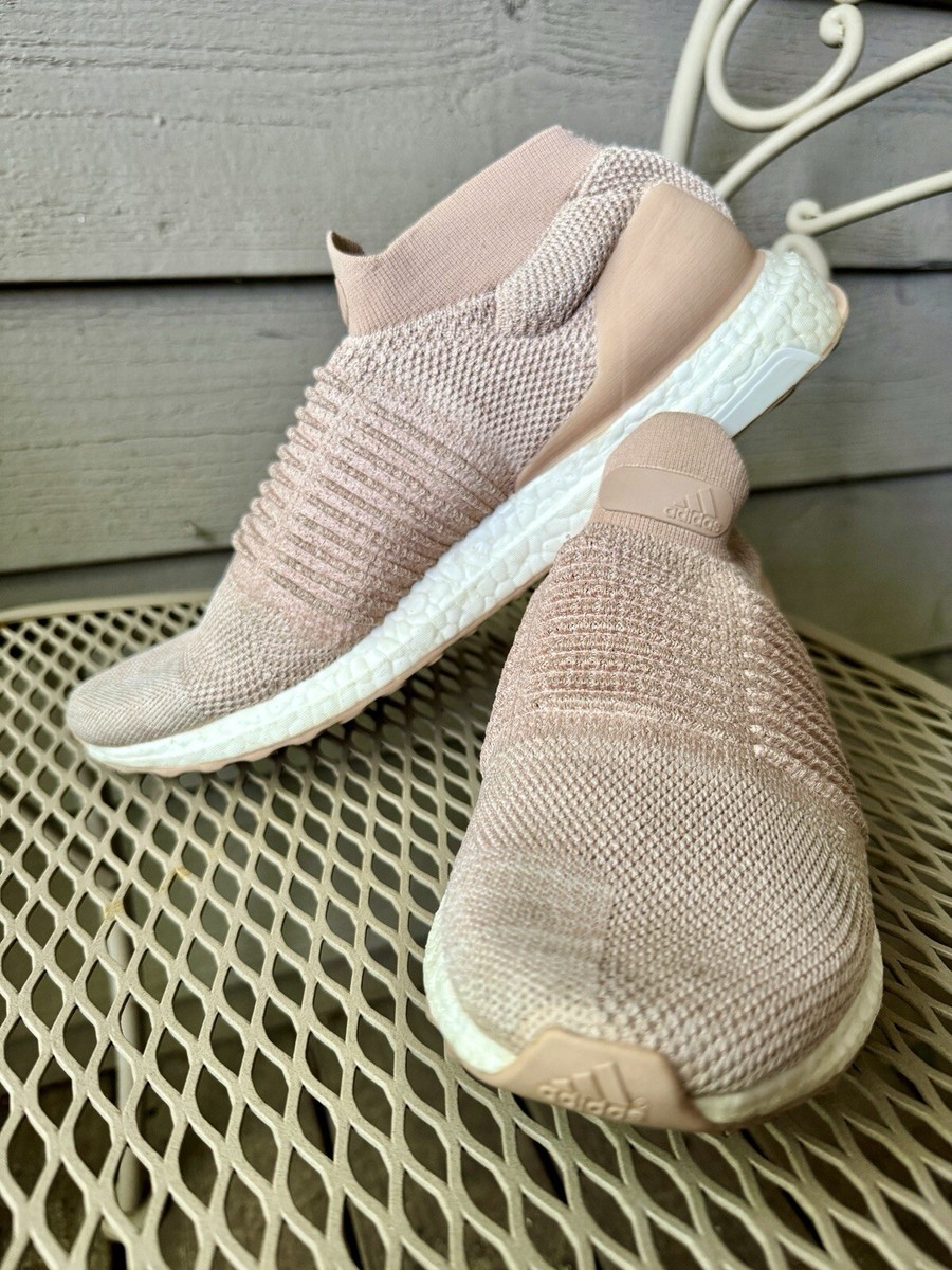 adidas UltraBoost Laceless Ash Women's Size 11