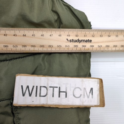 Champion Puffer Vest Women's Size Small Green - Zip Pockets Gym Outdoors Walking - Picture 4 of 9