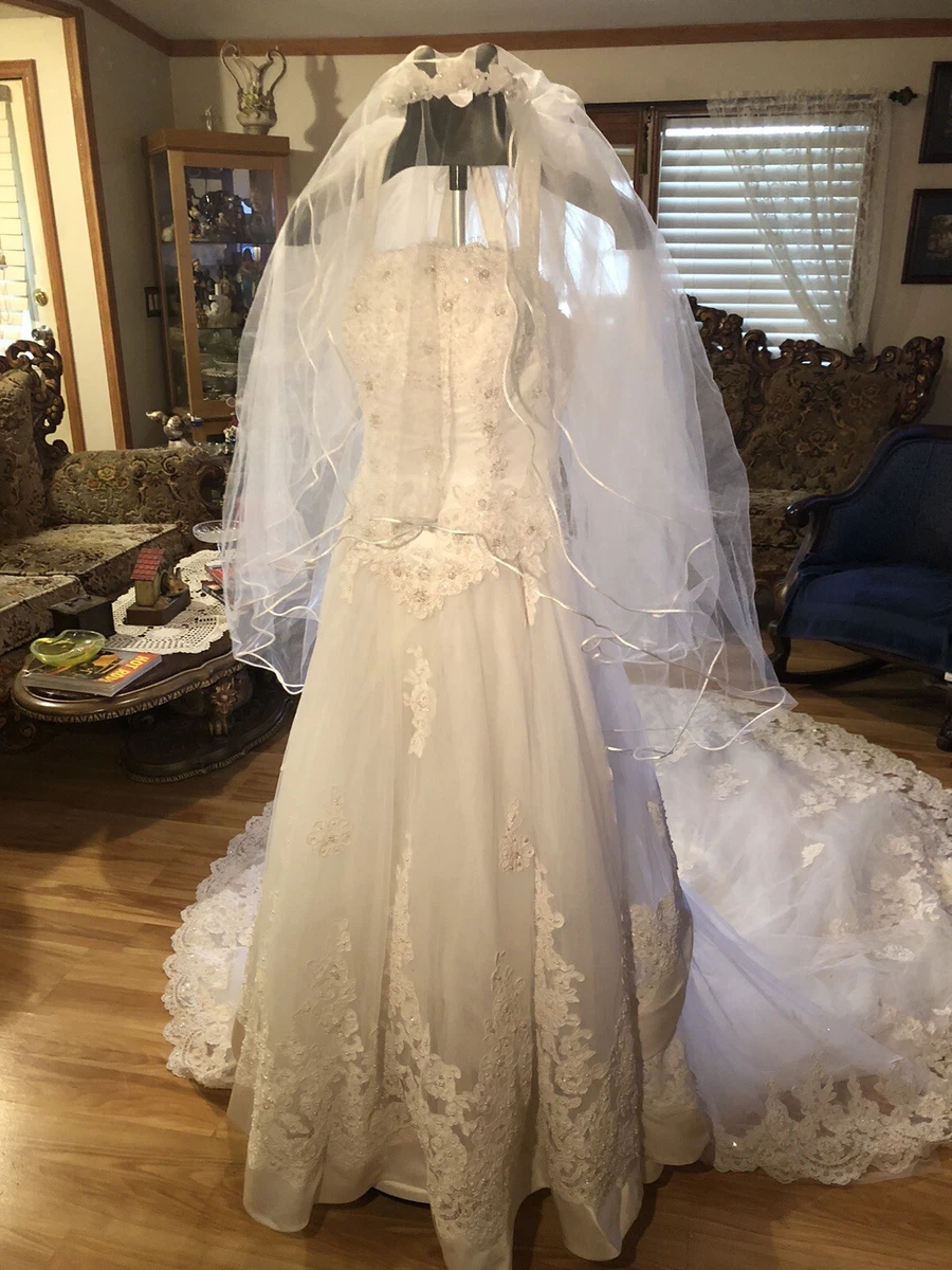 Satin Plus Size Halter Neck Wedding Dresses for sale | eBay Satin Plus Size Halter Neck Wedding Dresses for sale | eBay