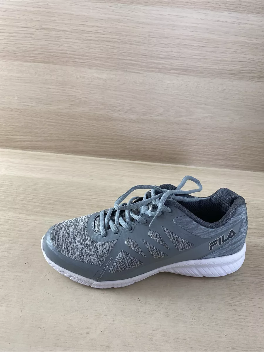 FILA Memory Finity 3 Gray Lace Up Low Top Running Sneakers Women s