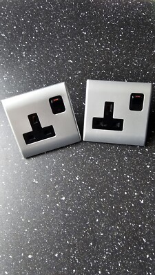 WOHNWAGEN/WOHNMOBIL/BOOT CLIPSAL STECKER STECKERBUCHSE x2