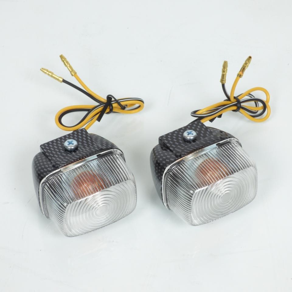 Clignotant Replay pour remplacer les feux de direction cassés sur MBK Spirit 50