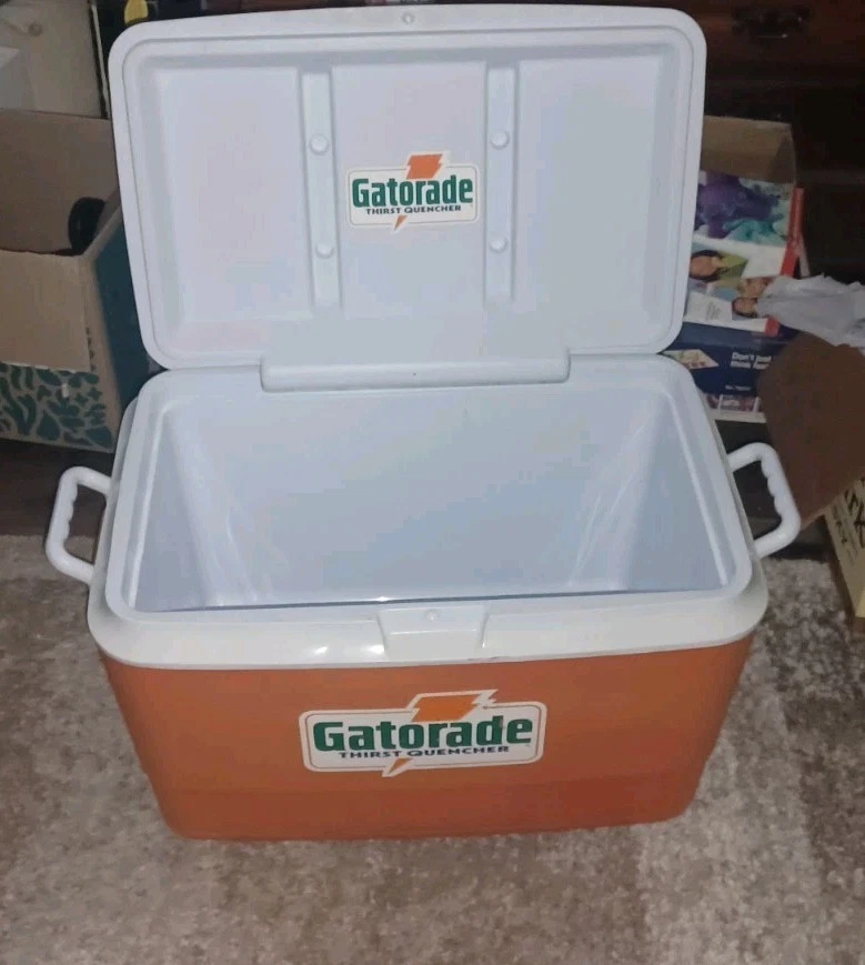 Vintage Gott Large Double Sided Handled Orange Gatorade Cooler Great Condition