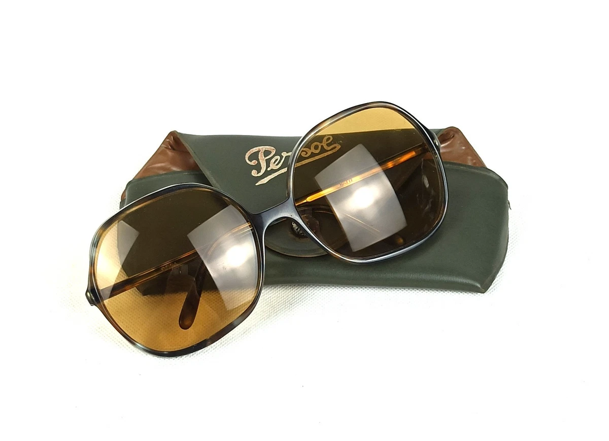 Vintage l 40s Nil Melius Italy Novelty Barbie Rockabilly Pinup Butterfly Sunnies Millennials with butterfly tattoos please stand upppp  main image 2