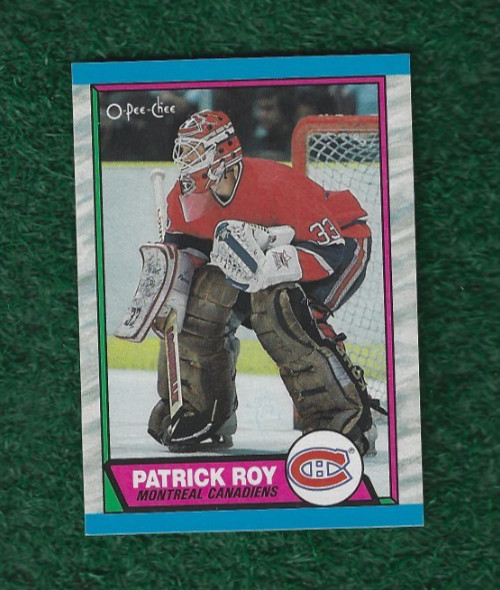 PATRICK ROY - NHL HOF - 1989-90 O-PEE-CHEE BASE CARD # 17 - CANADIENS  AVALANCHE