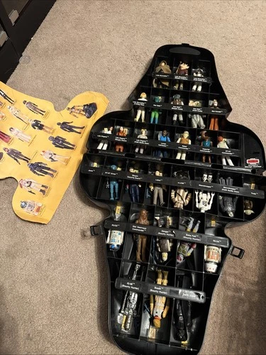Vintage 70s80s Kenner Star Wars DARTH VADER Case 30 Figurines & Accessories
