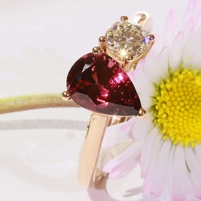 Rhodolith Brillant Ring 750er Rosegold 1.67 ct 0.25 ct tolles Design zum Kombini - Bild 1 von 4