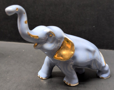 Vintage Grindley Blue Elephant W/ Gold Trim Figurine Pottery MCM 4.25''H x 5.5''L