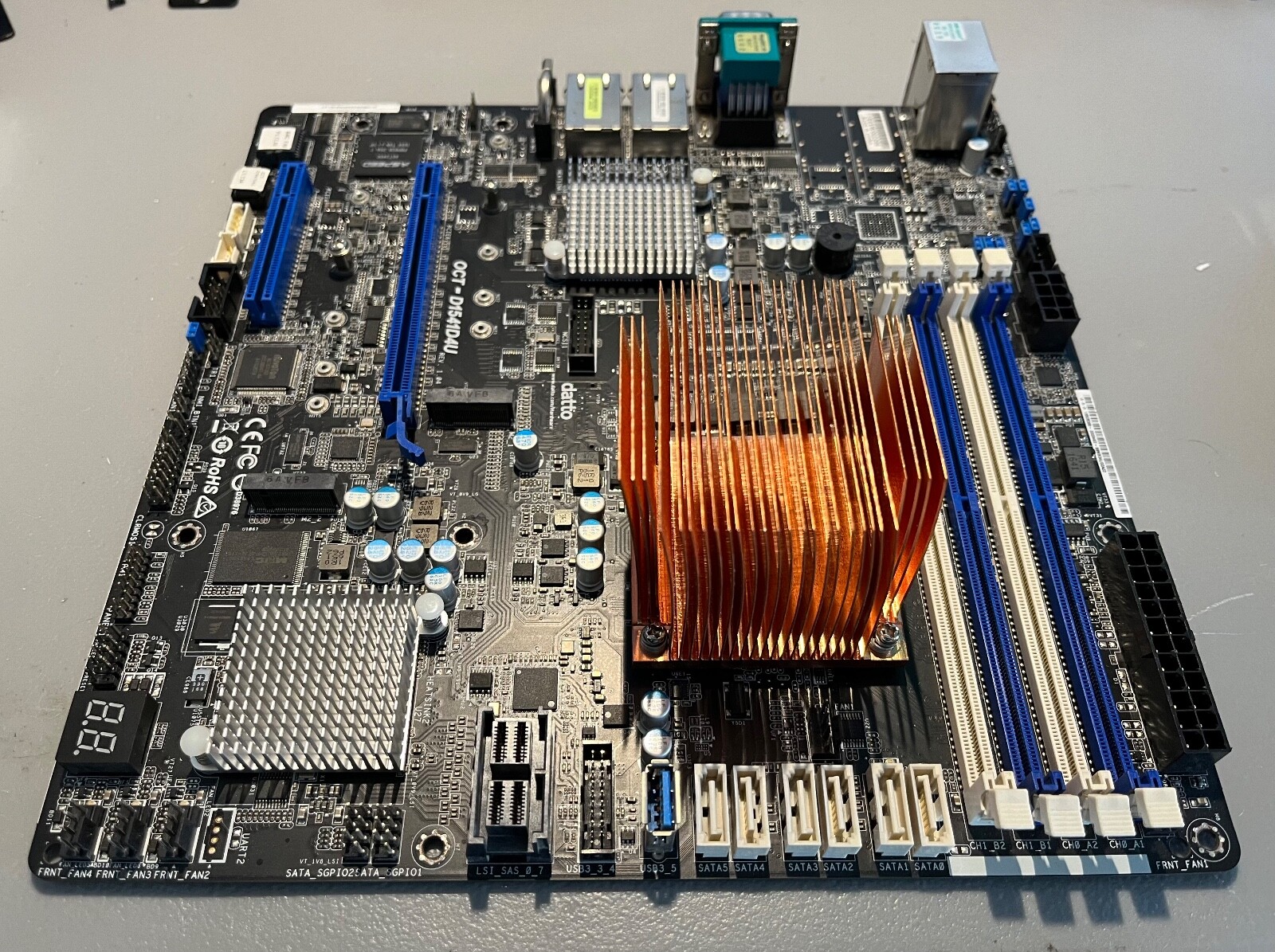 Datto ASRock Rack D1541D4U2T8R, Xeon D1541 mATX, 10GbE, LSI3008