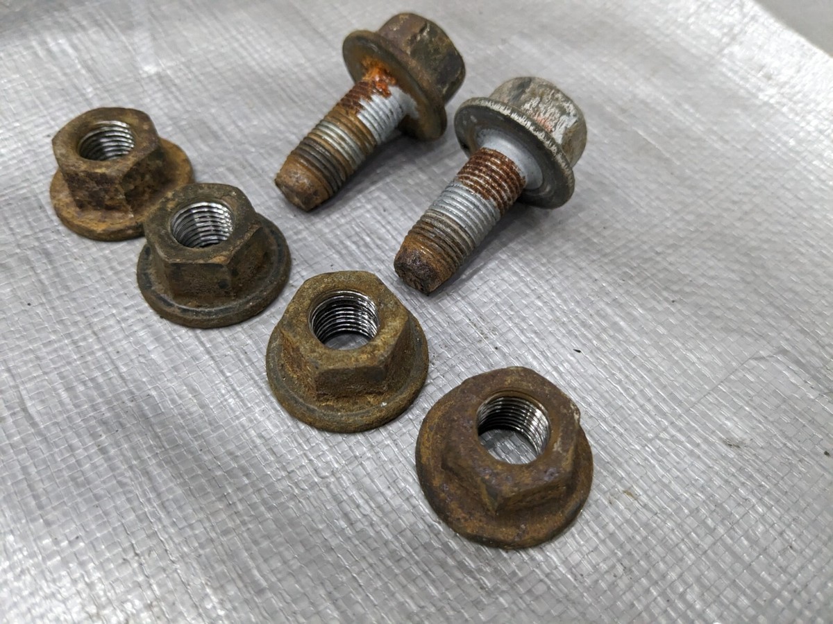 90-05 Mazda Miata Rear SubFrame Sub Frame Mounting Bolt