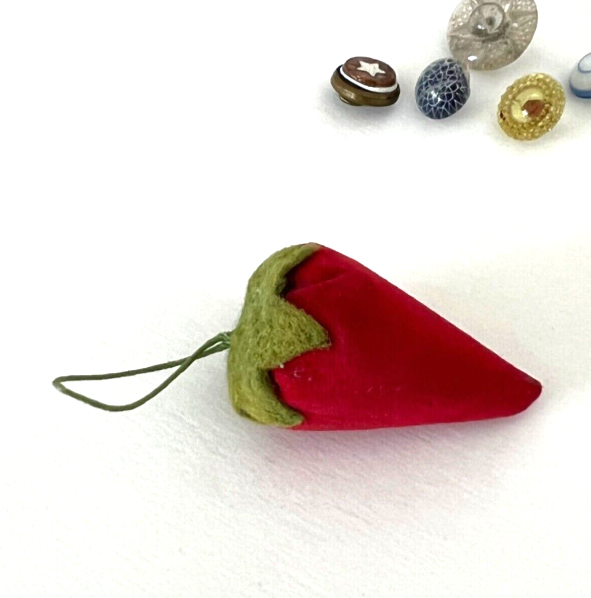 Vintage Strawberry Pin Cushion Velvet Red Fabric Green Leaf Top Sand