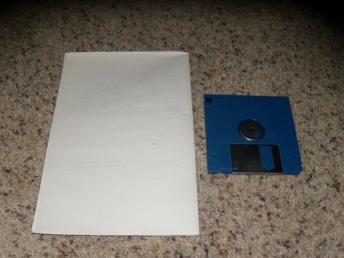 Space Math Atari ST game 3.5" disk with manual - Picture 2 of 2
