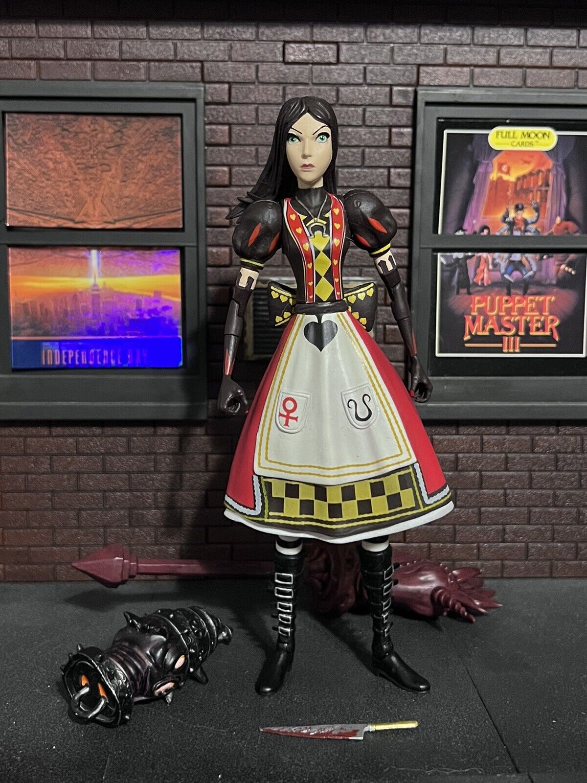 Alice Madness Returns Royal Suit Diamond Select American Mcgee's