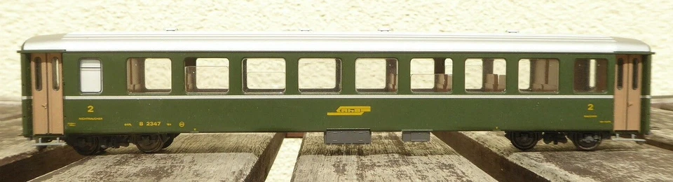 Bemo Spur H0m RhB Personenwagen Einheitswagen # 2347 2.Klasse gut erhalten