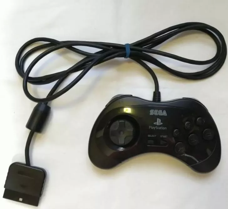 Sega Sony Playstation 2 Saturn Controller Pad Black 2 PS2 IPS-5001