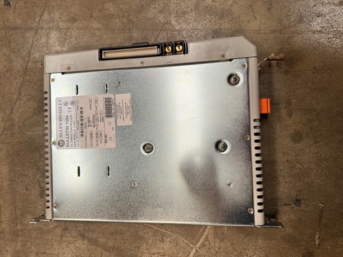 Allen-Bradley Bulletin 1394 Servo Controller Axis Module 2kW 1394C-AM03 - Bild 4 von 4