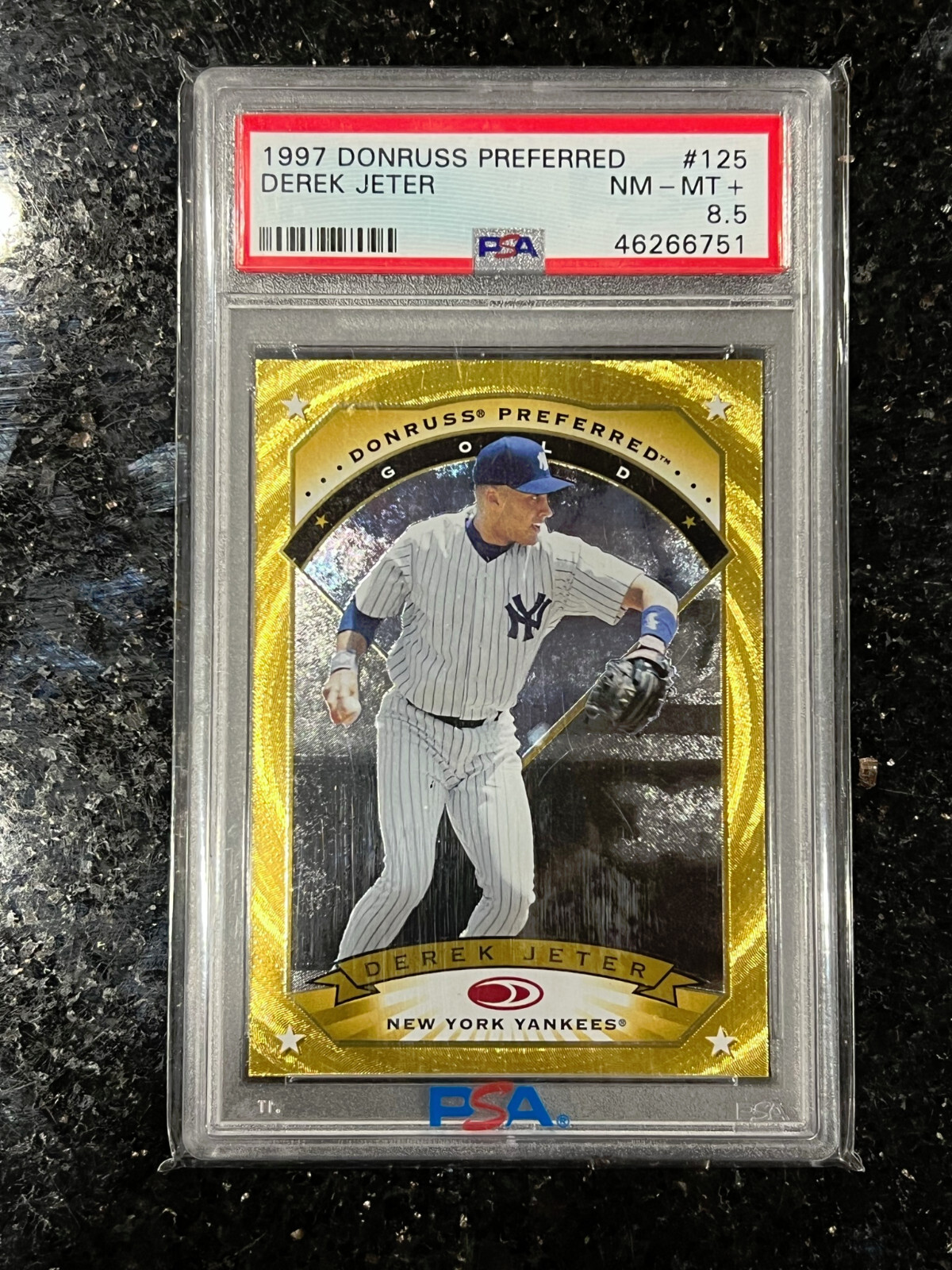 1997 Donruss Preferred Gold Derek Jeter #125 PSA 8.5 HOF Yankees (424)