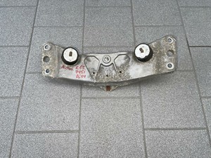 BMW E65 E66 Querträger Getriebeträger Getriebehalter 22.32-6 759 680