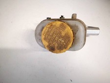 Liquide de frein Subaru OUTBACK