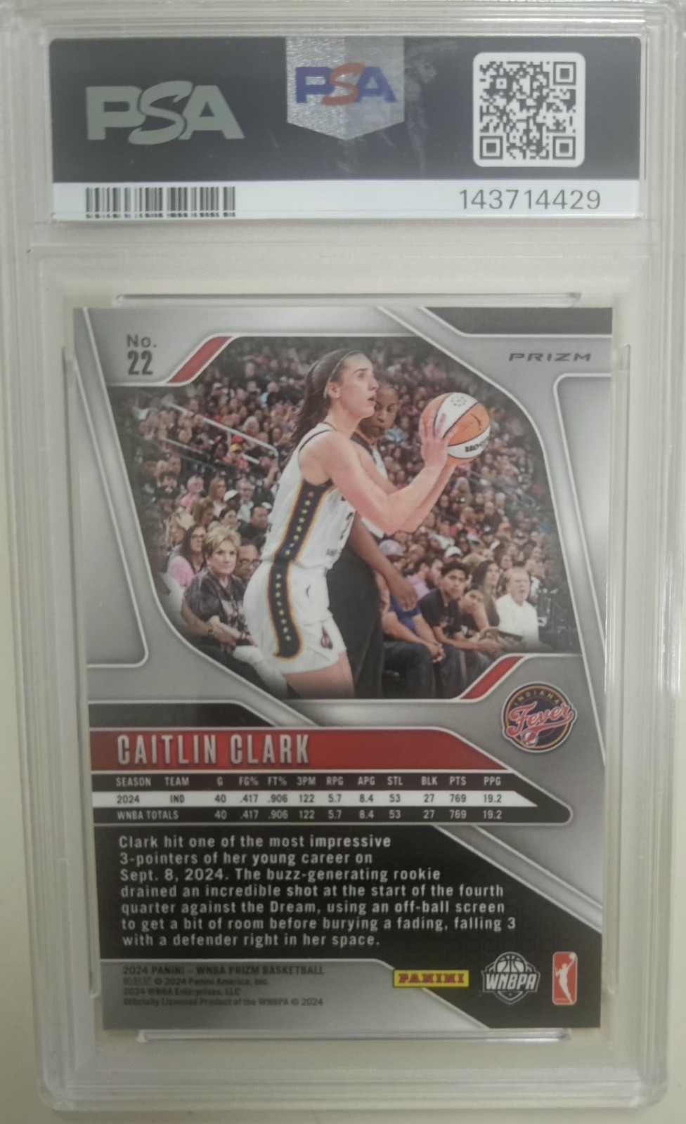 2024 Panini CAITLIN CLARK RC Green Prizm #22 PSA 9 WNBA Fever Rookie view 4