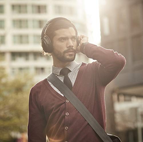 Bose QuietComfort 35 (Series II) Wireless Headphones, Noise Cancelling - Black - Bild 8 von 8