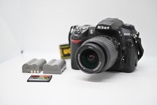 Nikon D200 10.2MP Digital SLR Camera Lens w/2 Batteries charger Compact Flash