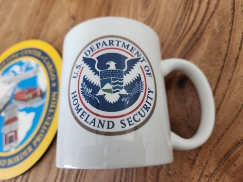 US Customs & Border Protection National Targeting Center Mouse Pad & Coffee Mug - 第 2/6 張圖片