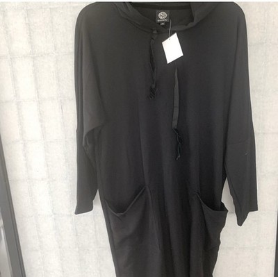 NWT BABEAU LONG BLACK TUNIC /HOODIE LIGHTWEIGHT MEDIUM