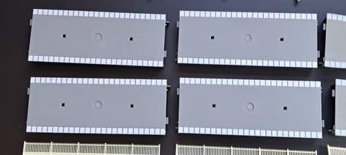 Hornby - OO Gauge - Small Station Platform with Ramps, Canopies & Fencing - Picture 4 of 8