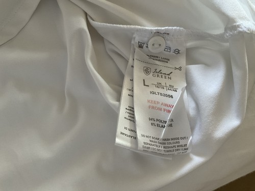 Ladies’ Island Green Golf Top Size L (see photos for approximate dimensions) - Picture 4 of 4