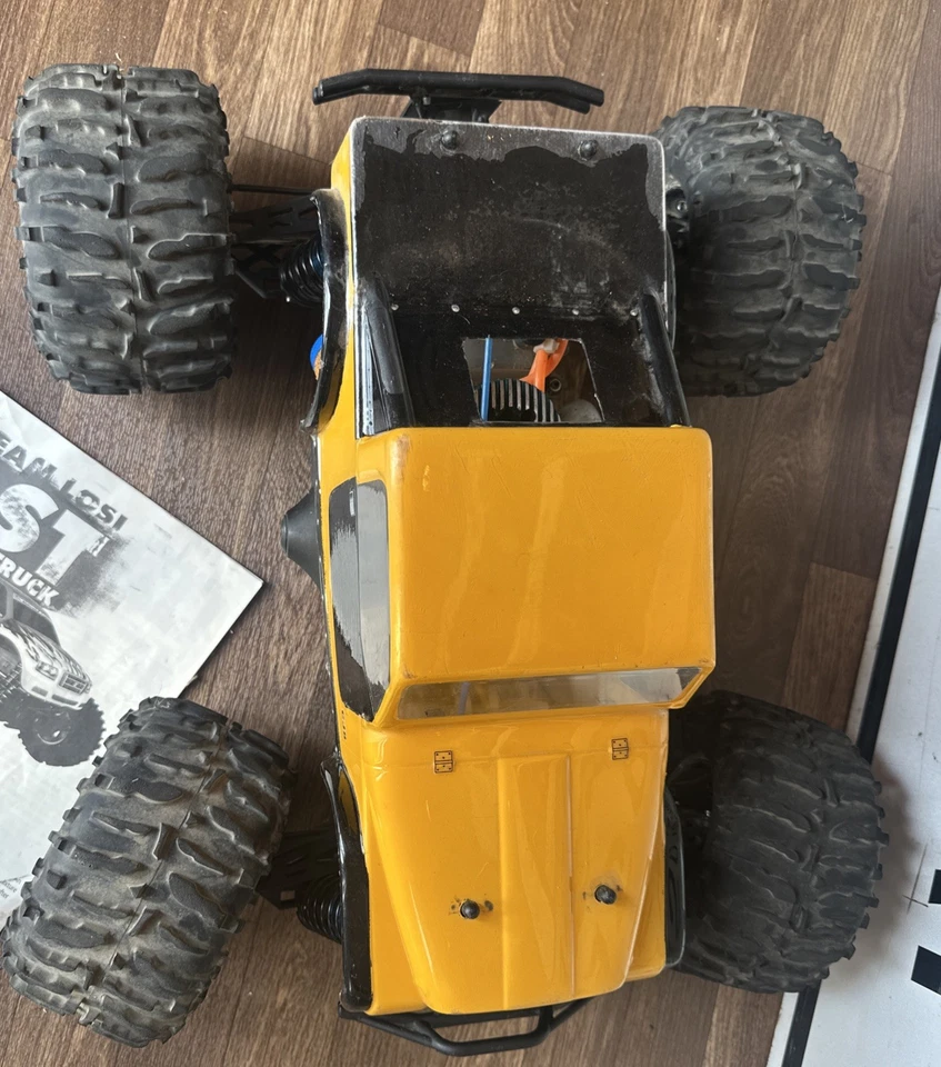 Losi Lst Super Truck 1/8th Scale Nitro Monster Truck —Ran When Parked!— - Image 2 of 4