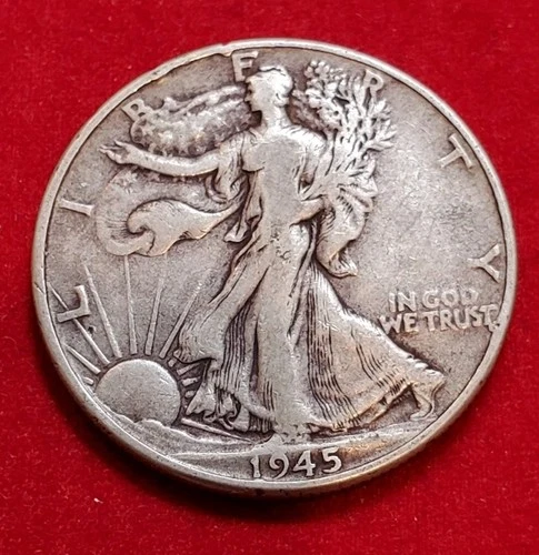 ☆1945 Walking Liberty Half Dollar Silver 50C☆