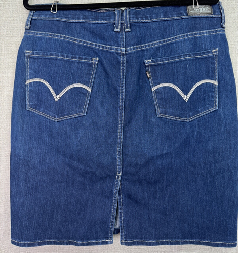 Levi's Denim Pencil Skirt 5 Pocket Style Women's Size 14 Dark Blue - Picture 4 of 9