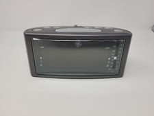 Vintage General Electric GE AM/FM Electronic Digital Alarm Clock Radio 7-4853A