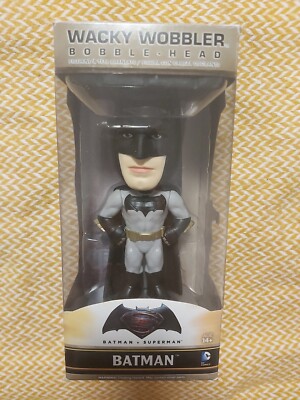 Wacky Wobbler Batman vs Superman  BATMAN Bobblehead Figur