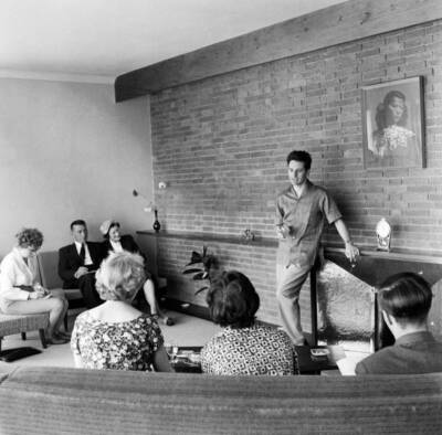 Lonnie Donegan At Home 1959 Singer OLD PHOTO 1