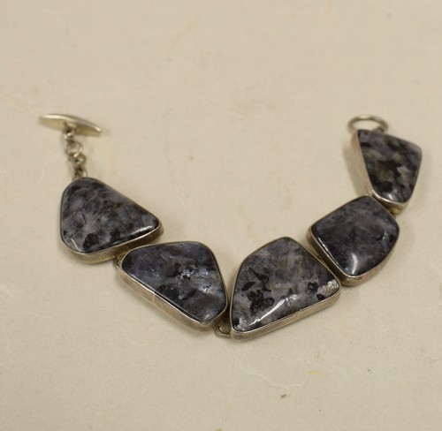 Bracelet Silver Sterling Labradorite Bracelet - Picture 2 of 3