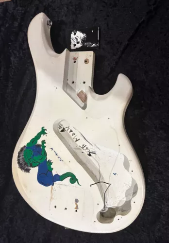 1981 Gibson Victory Standard Bass Body Custom Dragon/Dino Paint