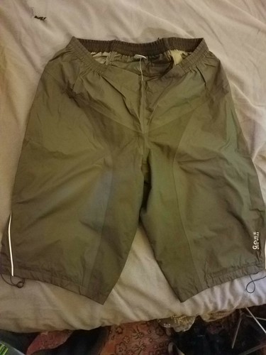 Goretex cycling rain pants shorts women 