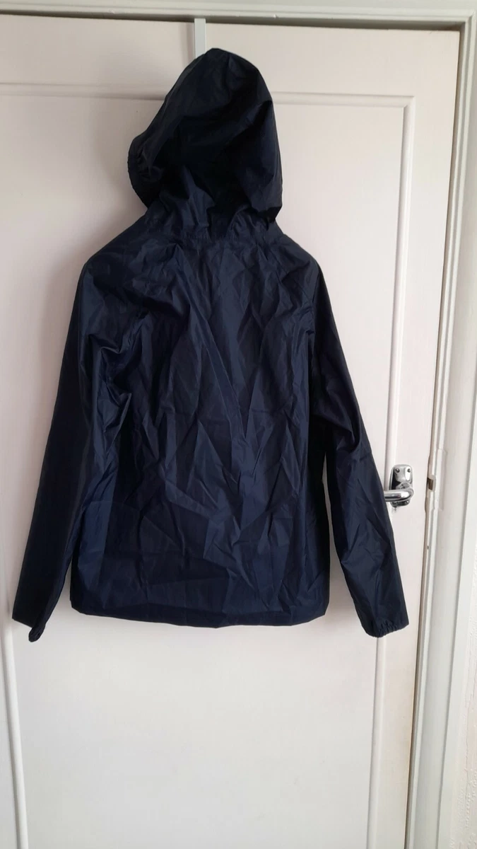Decathlon pocket shop raincoat