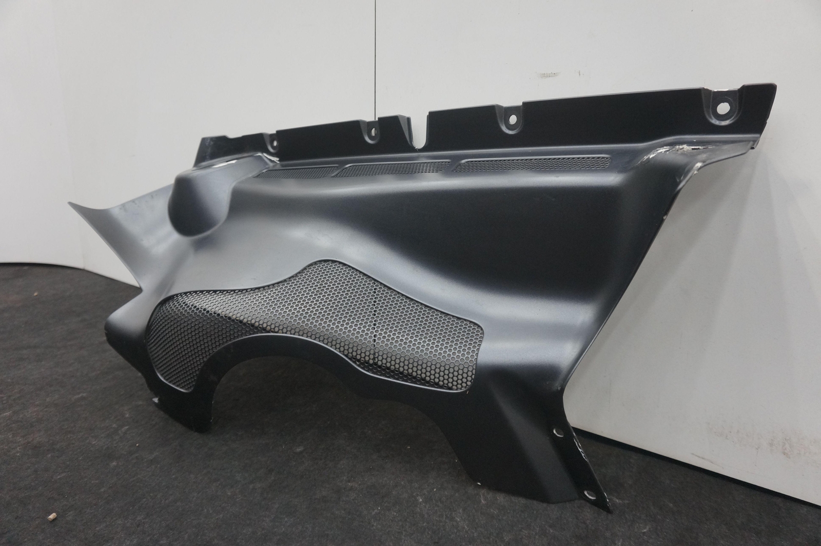 Rear Right Engine Compartment Cover Panel OEM 11A3111CP McLaren 650S 2015 *Note