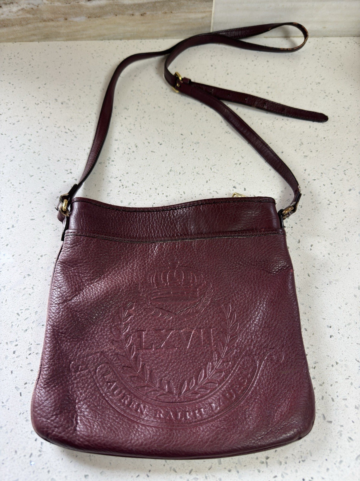 Polo Ralph Lauren Burgundy Pebbled Zip Shoulder Bag Gold Hardware Logo Strap