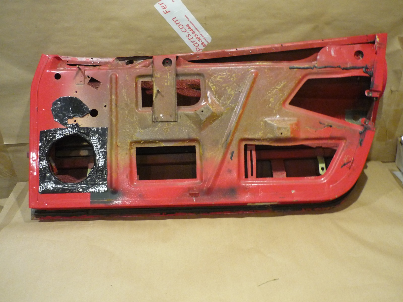Ferrari 308 GTS USA - RH Door -Red- P/N 60649200 - 60348000