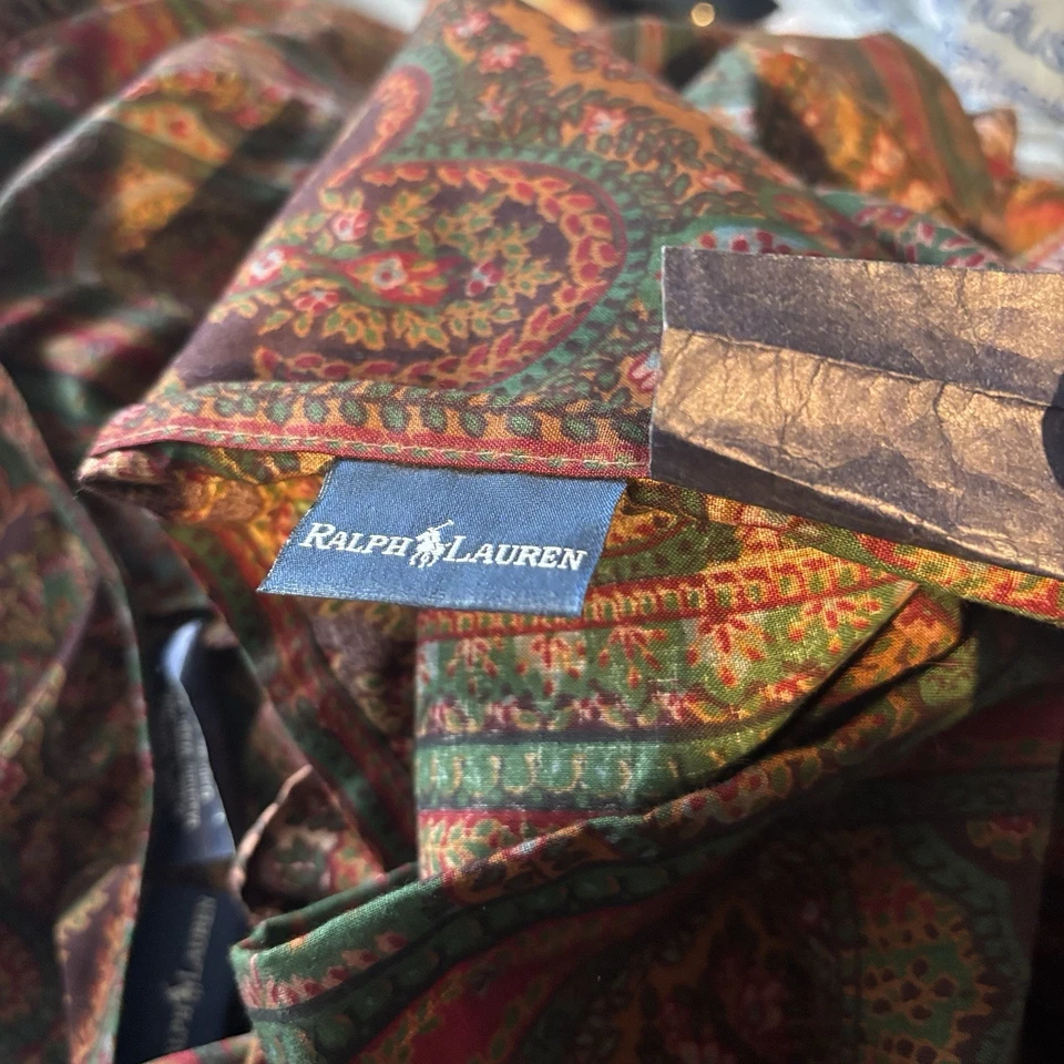 De Colección Ralph Lauren Volantes Estándar Almohada Falsa Floral Paisley Par HECHO EN EE. UU. Algodón Foto 4 de 4