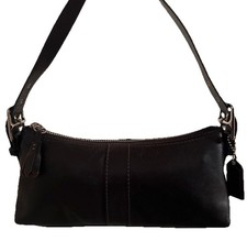 Coach Black Leather Hamptons Soho Demi Baguette Shoulder Bag Vintage 7461