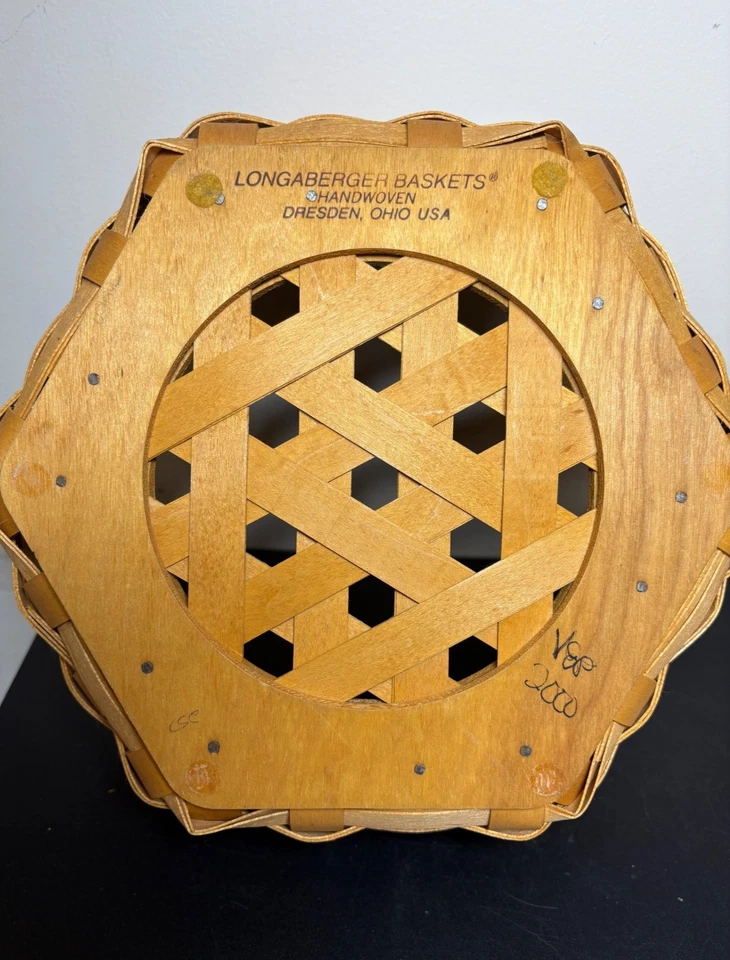 Cesta Longaberger Generación Tejida a Mano 2000 Tapa, Forro Hoja Enrejado, Protector Foto 3 de 4