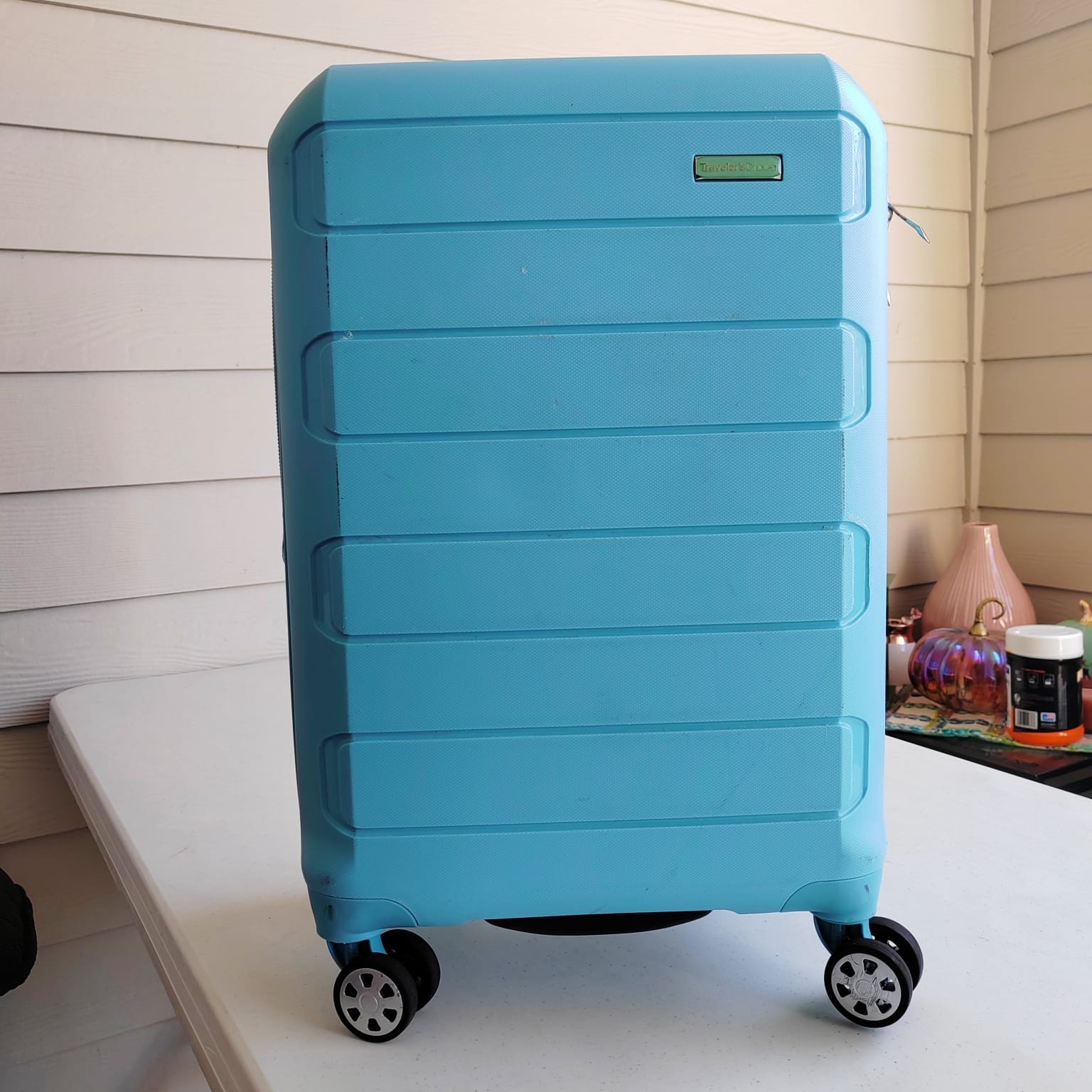 Traveler&rsquo;s Choice Hardside Spinner Suitcase Carry-On / Med