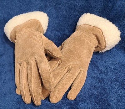 Wilsons Leather Women's Tan Suede Glove W/Elastic Faux Wool Cuff Soft, Cozy EUC 