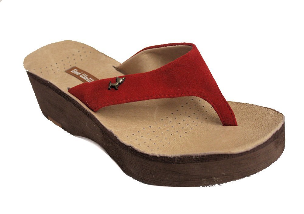 Gee WaWa Women's Red Suede Flip Flops US 6 NOB Gee WaWa Women's Red Suede Flip Flops US 6 NOB